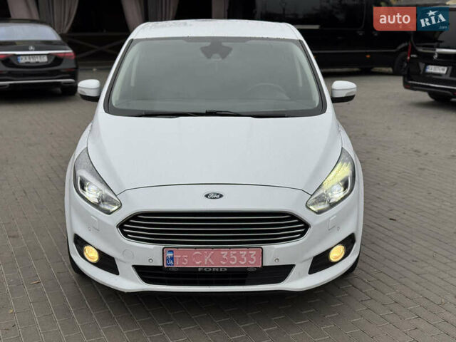 Форд С-Макс 2018 в Ровно на Automoto.ua Белый Форд С-Макс, объемом двигателя 2 л и пробегом 235 тыс. км за 19800 $, фото 1 на Automoto.ua