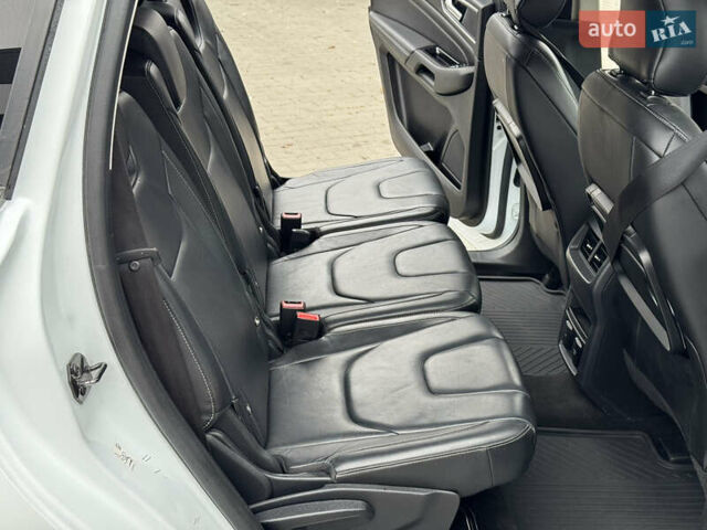 Форд С-Макс 2018 в Ровно на Automoto.ua Белый Форд С-Макс, объемом двигателя 2 л и пробегом 235 тыс. км за 19800 $, фото 18 на Automoto.ua