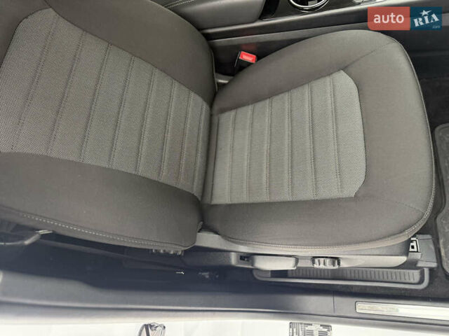 Білий Форд С-Макс, об'ємом двигуна 2 л та пробігом 146 тис. км за 18800 $, фото 12 на Automoto.ua