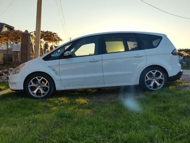 Белый Форд С-Макс, объемом двигателя 2 л и пробегом 268 тыс. км за 6500 $, фото 12 на Automoto.ua