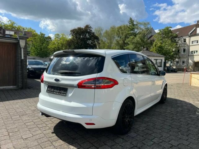 Белый Форд С-Макс, объемом двигателя 2 л и пробегом 76 тыс. км за 5100 $, фото 3 на Automoto.ua