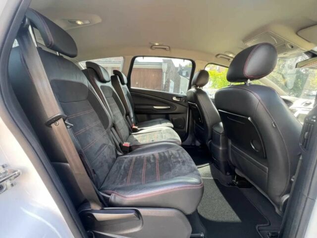 Белый Форд С-Макс, объемом двигателя 2 л и пробегом 76 тыс. км за 5100 $, фото 11 на Automoto.ua