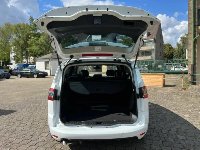 Белый Форд С-Макс, объемом двигателя 2 л и пробегом 76 тыс. км за 5100 $, фото 13 на Automoto.ua