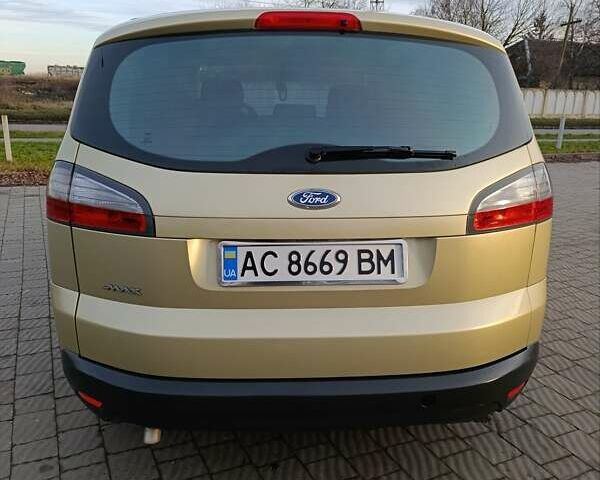 Бежевый Форд С-Макс, объемом двигателя 2 л и пробегом 336 тыс. км за 5900 $, фото 94 на Automoto.ua