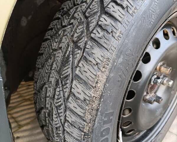 Бежевый Форд С-Макс, объемом двигателя 2 л и пробегом 336 тыс. км за 5900 $, фото 91 на Automoto.ua