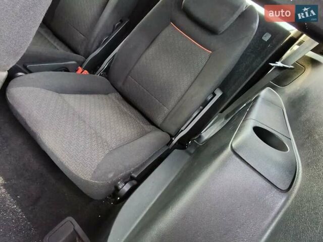 Бежевый Форд С-Макс, объемом двигателя 2 л и пробегом 336 тыс. км за 5900 $, фото 102 на Automoto.ua