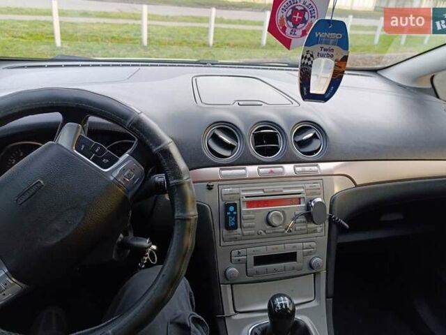 Бежевый Форд С-Макс, объемом двигателя 2 л и пробегом 336 тыс. км за 5900 $, фото 21 на Automoto.ua