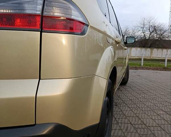 Бежевый Форд С-Макс, объемом двигателя 2 л и пробегом 336 тыс. км за 5900 $, фото 79 на Automoto.ua