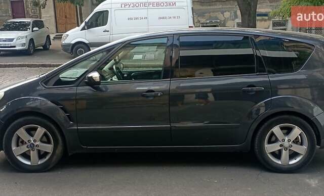 Черный Форд С-Макс, объемом двигателя 2 л и пробегом 230 тыс. км за 6700 $, фото 19 на Automoto.ua