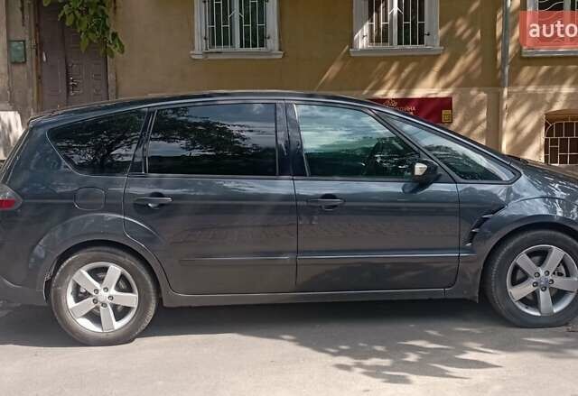 Черный Форд С-Макс, объемом двигателя 2 л и пробегом 230 тыс. км за 6700 $, фото 10 на Automoto.ua