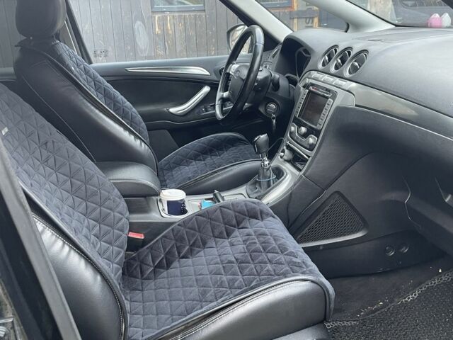 Чорний Форд С-Макс, об'ємом двигуна 1.8 л та пробігом 325 тис. км за 6200 $, фото 13 на Automoto.ua