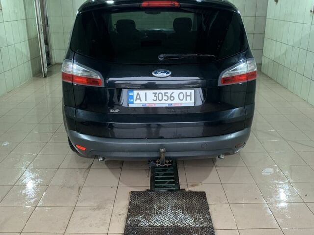 Черный Форд С-Макс, объемом двигателя 2.3 л и пробегом 183 тыс. км за 7300 $, фото 4 на Automoto.ua