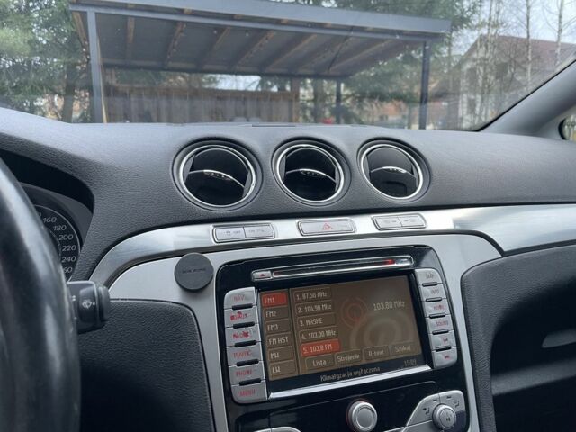 Чорний Форд С-Макс, об'ємом двигуна 1.8 л та пробігом 325 тис. км за 6200 $, фото 7 на Automoto.ua