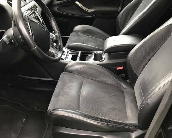 Черный Форд С-Макс, объемом двигателя 2 л и пробегом 312 тыс. км за 3250 $, фото 14 на Automoto.ua