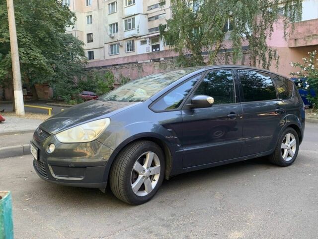 Черный Форд С-Макс, объемом двигателя 1.8 л и пробегом 272 тыс. км за 4400 $, фото 13 на Automoto.ua