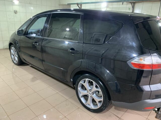 Черный Форд С-Макс, объемом двигателя 2.3 л и пробегом 183 тыс. км за 7300 $, фото 3 на Automoto.ua