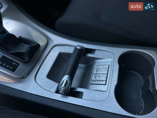 Чорний Форд С-Макс, об'ємом двигуна 2 л та пробігом 280 тис. км за 7000 $, фото 3 на Automoto.ua