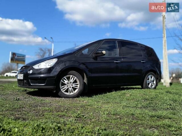 Черный Форд С-Макс, объемом двигателя 2 л и пробегом 273 тыс. км за 7500 $, фото 3 на Automoto.ua