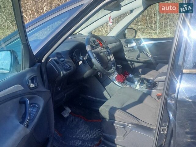 Чорний Форд С-Макс, об'ємом двигуна 2 л та пробігом 310 тис. км за 6900 $, фото 5 на Automoto.ua