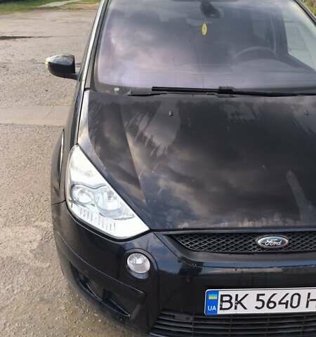 Черный Форд С-Макс, объемом двигателя 1.75 л и пробегом 251 тыс. км за 6300 $, фото 9 на Automoto.ua