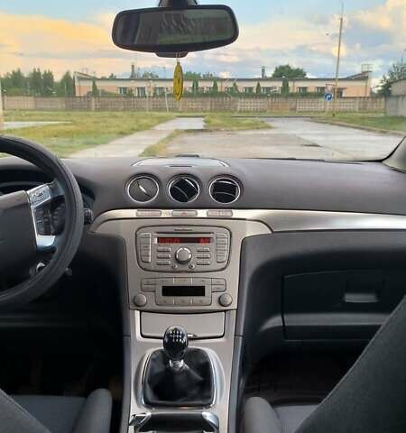 Черный Форд С-Макс, объемом двигателя 1.75 л и пробегом 251 тыс. км за 6300 $, фото 13 на Automoto.ua