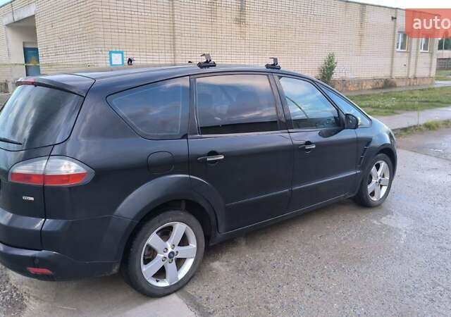 Черный Форд С-Макс, объемом двигателя 1.75 л и пробегом 251 тыс. км за 6300 $, фото 4 на Automoto.ua