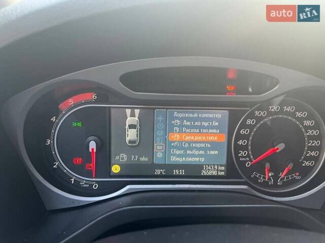 Чорний Форд С-Макс, об'ємом двигуна 2.2 л та пробігом 265 тис. км за 9000 $, фото 5 на Automoto.ua