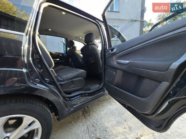 Черный Форд С-Макс, объемом двигателя 2 л и пробегом 227 тыс. км за 8700 $, фото 23 на Automoto.ua