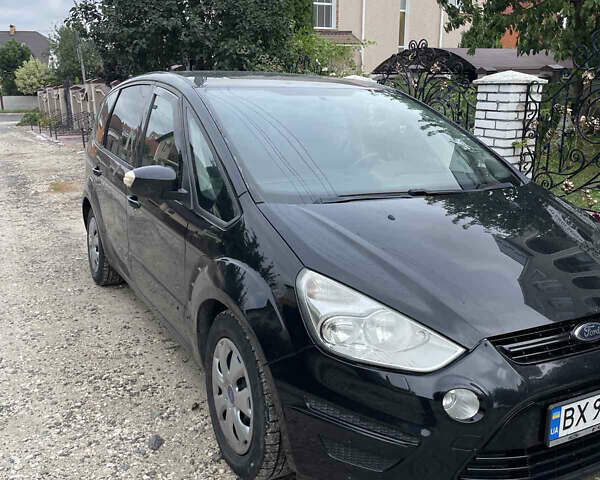 Чорний Форд С-Макс, об'ємом двигуна 2 л та пробігом 305 тис. км за 5700 $, фото 1 на Automoto.ua