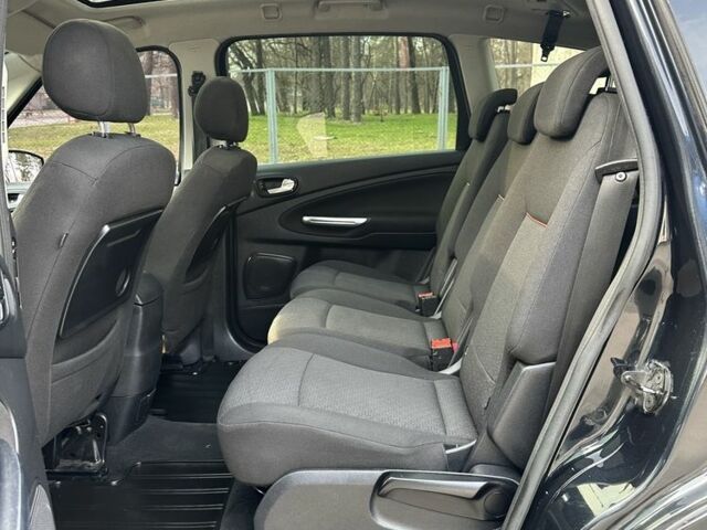 Чорний Форд С-Макс, об'ємом двигуна 2 л та пробігом 280 тис. км за 4200 $, фото 13 на Automoto.ua