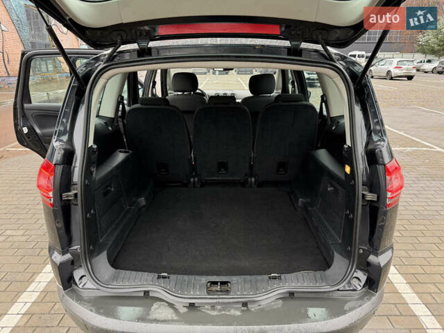 Черный Форд С-Макс, объемом двигателя 2 л и пробегом 280 тыс. км за 8450 $, фото 8 на Automoto.ua