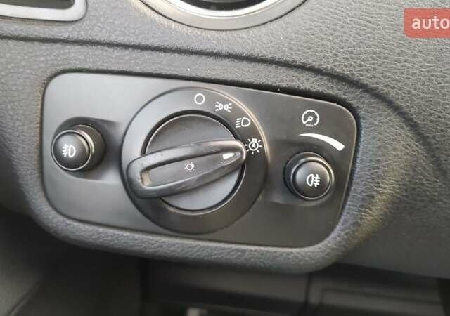 Чорний Форд С-Макс, об'ємом двигуна 2.2 л та пробігом 243 тис. км за 8500 $, фото 23 на Automoto.ua