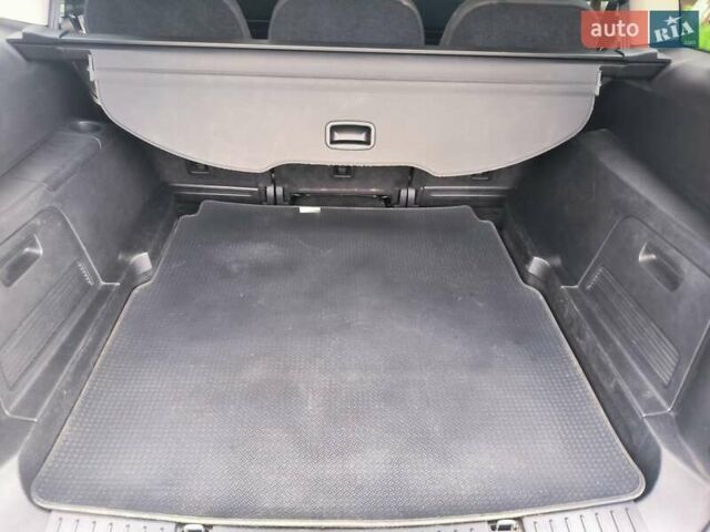Черный Форд С-Макс, объемом двигателя 2 л и пробегом 280 тыс. км за 9600 $, фото 11 на Automoto.ua