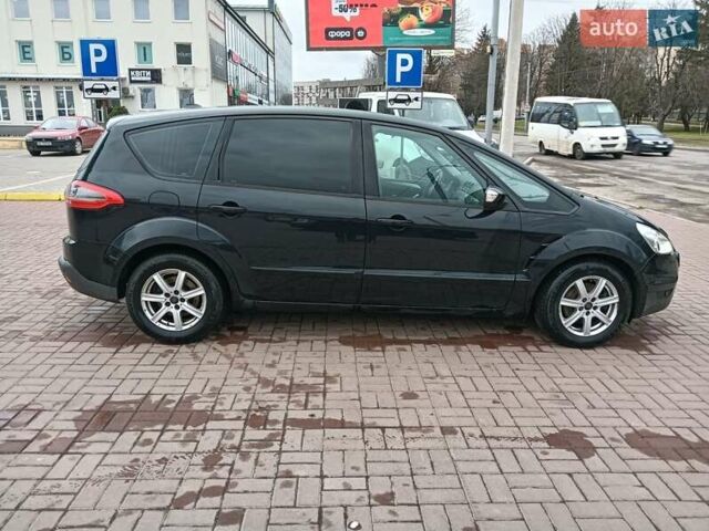 Черный Форд С-Макс, объемом двигателя 2 л и пробегом 237 тыс. км за 9000 $, фото 3 на Automoto.ua