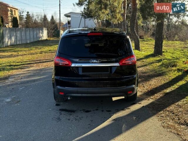 Черный Форд С-Макс, объемом двигателя 2 л и пробегом 187 тыс. км за 8599 $, фото 4 на Automoto.ua