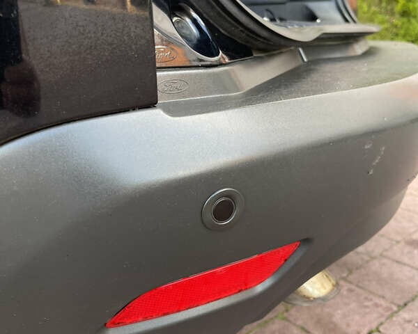 Черный Форд С-Макс, объемом двигателя 2 л и пробегом 241 тыс. км за 9550 $, фото 84 на Automoto.ua