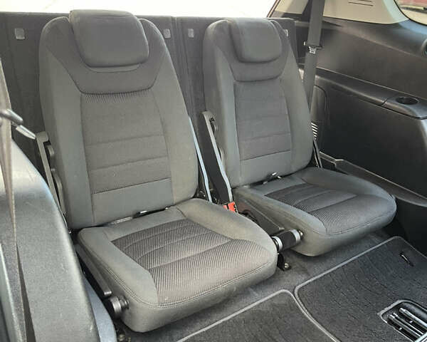 Черный Форд С-Макс, объемом двигателя 2 л и пробегом 241 тыс. км за 9550 $, фото 66 на Automoto.ua