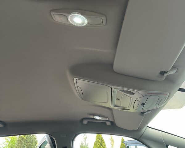 Черный Форд С-Макс, объемом двигателя 2 л и пробегом 241 тыс. км за 9550 $, фото 105 на Automoto.ua