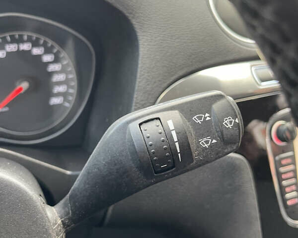 Черный Форд С-Макс, объемом двигателя 2 л и пробегом 241 тыс. км за 9550 $, фото 113 на Automoto.ua