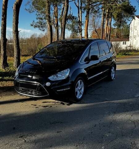 Черный Форд С-Макс, объемом двигателя 2 л и пробегом 187 тыс. км за 8599 $, фото 5 на Automoto.ua