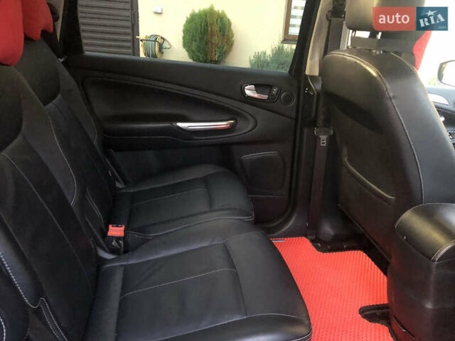 Черный Форд С-Макс, объемом двигателя 1.6 л и пробегом 285 тыс. км за 9200 $, фото 6 на Automoto.ua