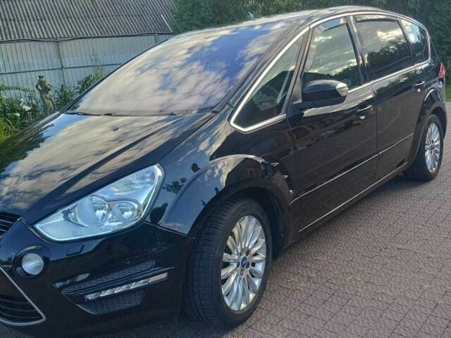 Черный Форд С-Макс, объемом двигателя 2 л и пробегом 340 тыс. км за 8600 $, фото 1 на Automoto.ua