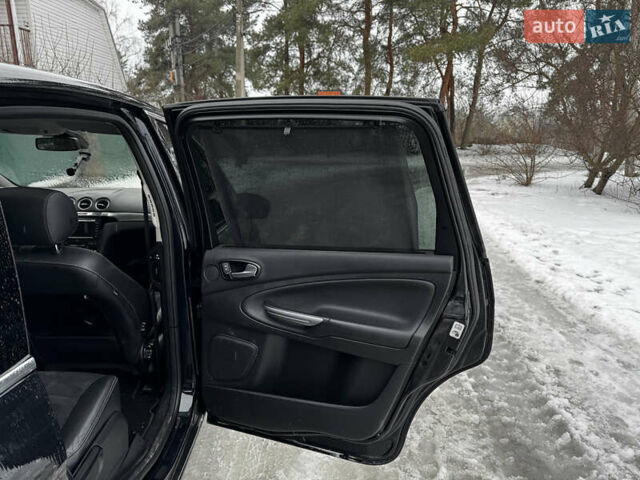 Черный Форд С-Макс, объемом двигателя 2 л и пробегом 317 тыс. км за 7500 $, фото 15 на Automoto.ua