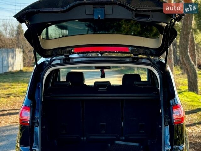 Чорний Форд С-Макс, об'ємом двигуна 2 л та пробігом 317 тис. км за 7499 $, фото 9 на Automoto.ua