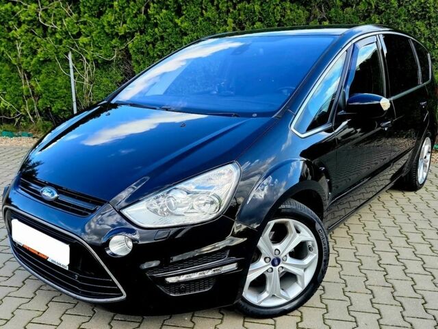 Черный Форд С-Макс, объемом двигателя 2 л и пробегом 245 тыс. км за 7800 $, фото 1 на Automoto.ua