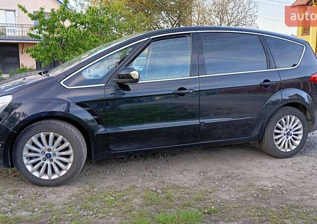 Черный Форд С-Макс, объемом двигателя 1.6 л и пробегом 255 тыс. км за 9900 $, фото 7 на Automoto.ua