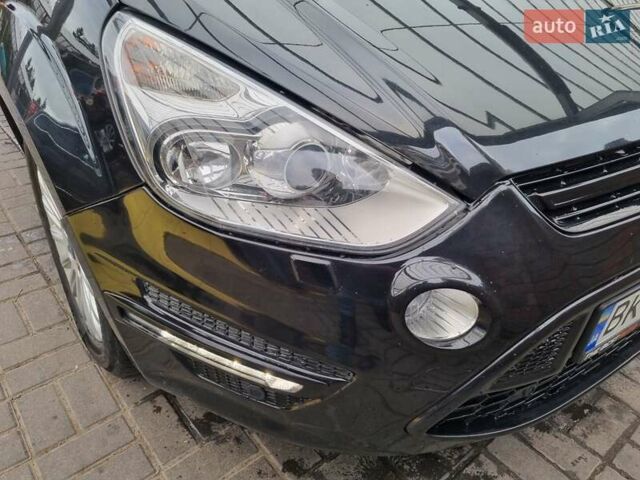 Форд С-Макс 2012 в Ровно на Automoto.ua Черный Форд С-Макс, объемом двигателя 2 л и пробегом 206 тыс. км за 9999 $, фото 1 на Automoto.ua