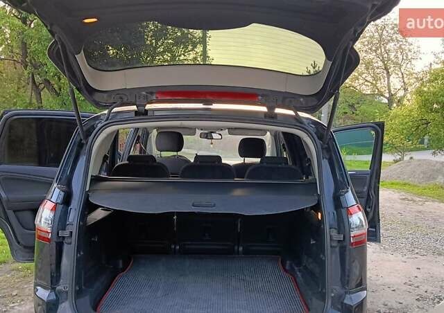 Черный Форд С-Макс, объемом двигателя 1.6 л и пробегом 255 тыс. км за 9900 $, фото 32 на Automoto.ua