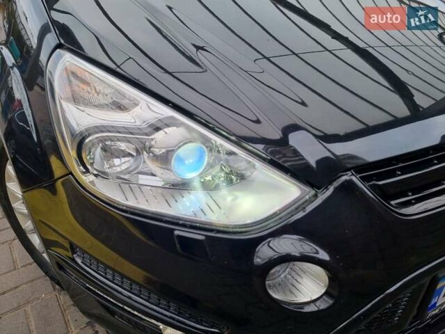 Форд С-Макс 2012 в Ровно на Automoto.ua Черный Форд С-Макс, объемом двигателя 2 л и пробегом 206 тыс. км за 9999 $, фото 19 на Automoto.ua