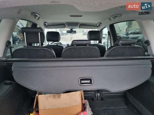 Форд С-Макс 2012 в Ровно на Automoto.ua Черный Форд С-Макс, объемом двигателя 2 л и пробегом 206 тыс. км за 9999 $, фото 35 на Automoto.ua